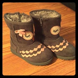 Adorable Owl Boots